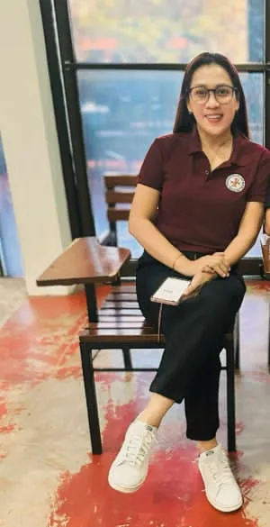 Violeta Hoyohoy
